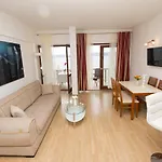 Apartamento With Parking Space Pisak, Omis - 5154