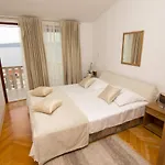 With Parking Space Pisak, Omis - 5154