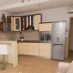 Apartamento With Parking Space Pisak, Omis - 5154 *