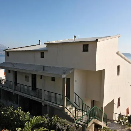 Appartamento With Parking Space Pisak, Omis - 5154 *