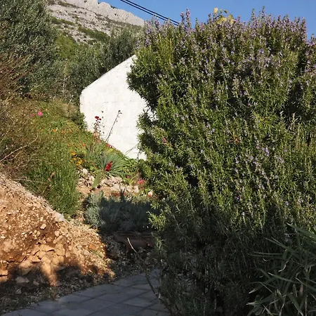 Appartamento With Parking Space Pisak, Omis - 5154 *